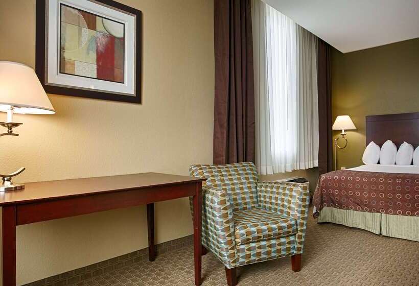 فندق Best Western Airport Inn & Suites Cleveland