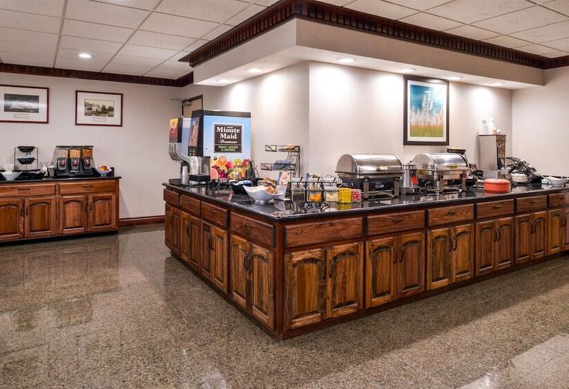 ホテル Best Western Big Spring Lodge
