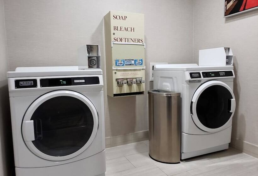 ホテル Best Western Big Spring Lodge