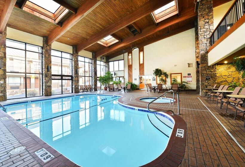 فندق Best Western Center Pointe Inn