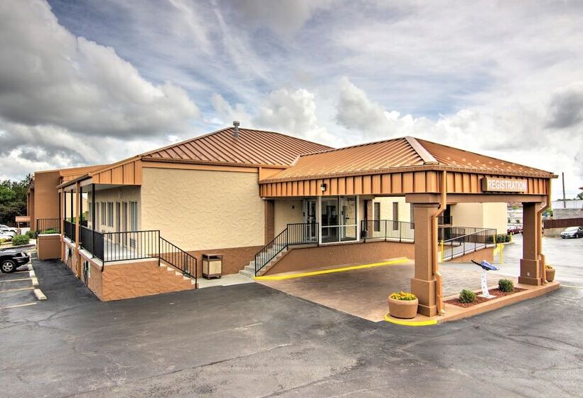 فندق Best Western Center Pointe Inn