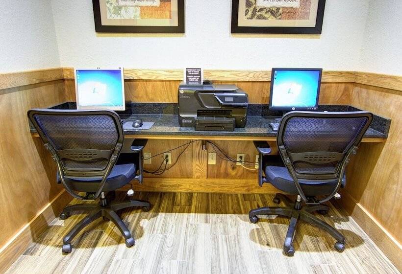 فندق Best Western Center Pointe Inn