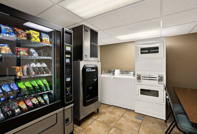 فندق Best Western Center Pointe Inn