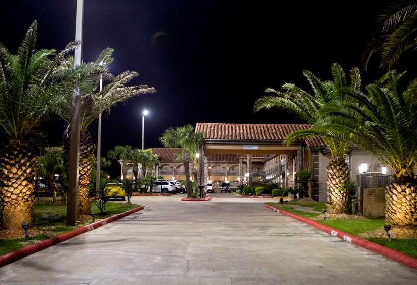 בית מלון כפרי Best Western Executive Inn El Campo