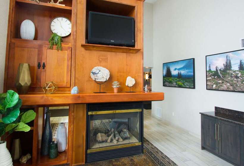 בית מלון כפרי Best Western Holiday Hills