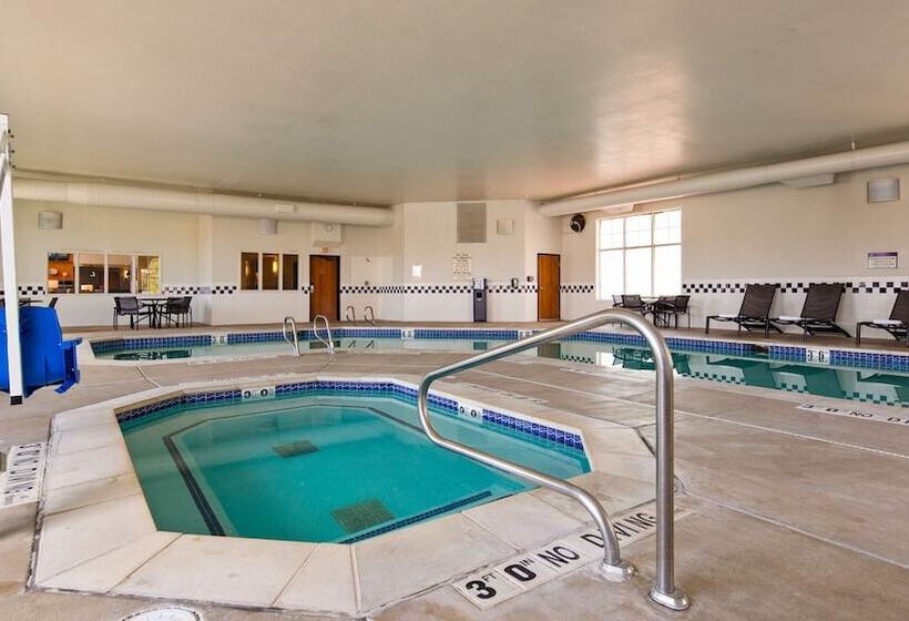 בית מלון כפרי Best Western Holiday Hills