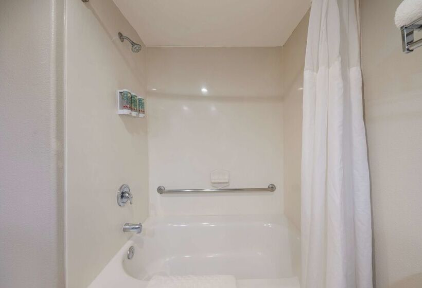 فندق Best Western Lanai Garden Inn & Suites