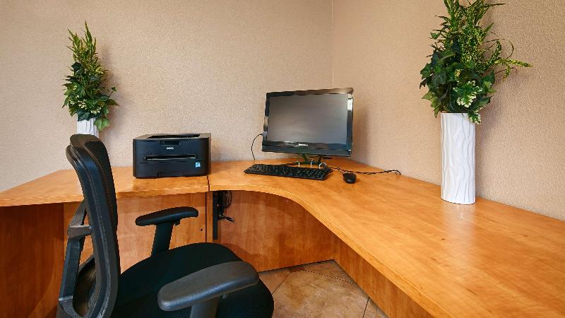 فندق Best Western Lanai Garden Inn & Suites