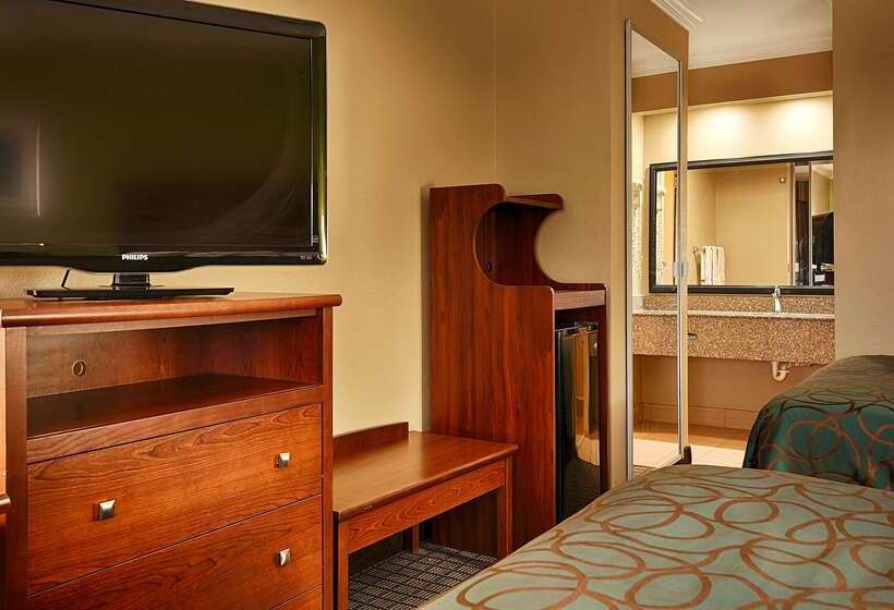 فندق Best Western Paradise Inn