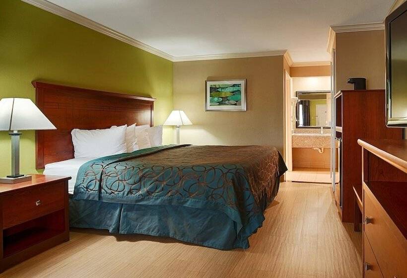 فندق Best Western Paradise Inn