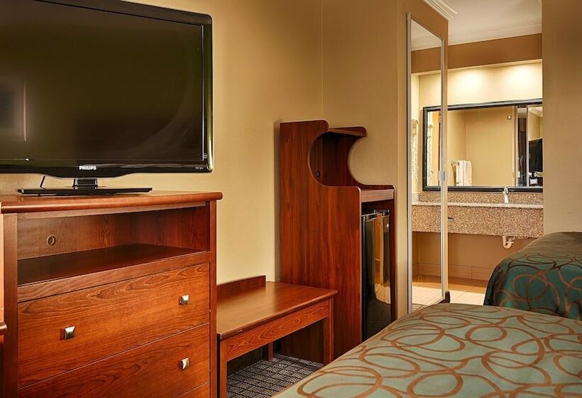 فندق Best Western Paradise Inn