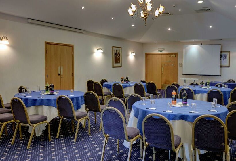 Best Western Plus Bentley Hotel, Leisure Club & Spa