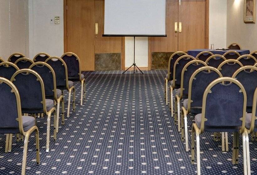 Best Western Plus Bentley Hotel, Leisure Club & Spa