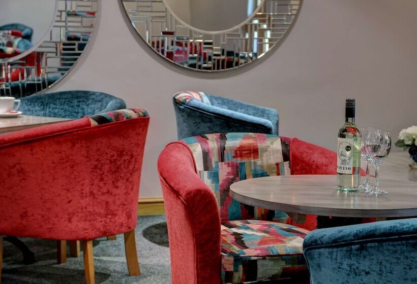 Best Western Plus Bentley Hotel, Leisure Club & Spa