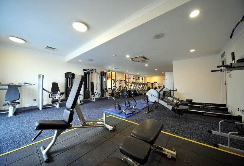 Best Western Plus Bentley Hotel, Leisure Club & Spa