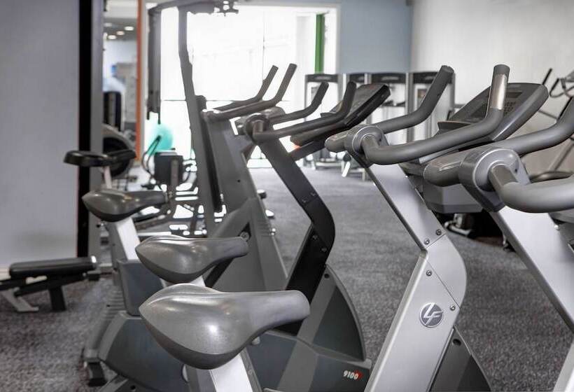 Best Western Plus Bentley Hotel, Leisure Club & Spa