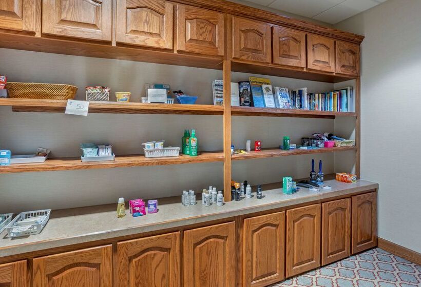 فندق Best Western Plus Capital Inn