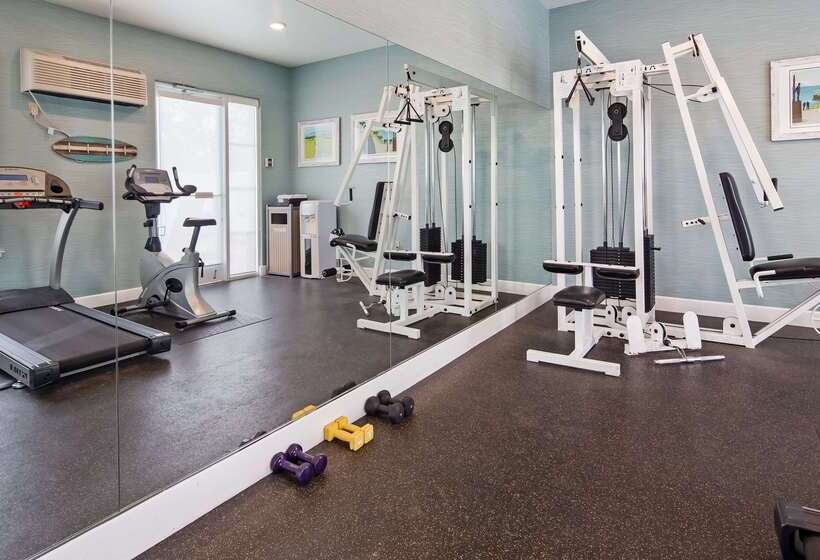 فندق Best Western Plus Capitola By The Sea Inn & Suites