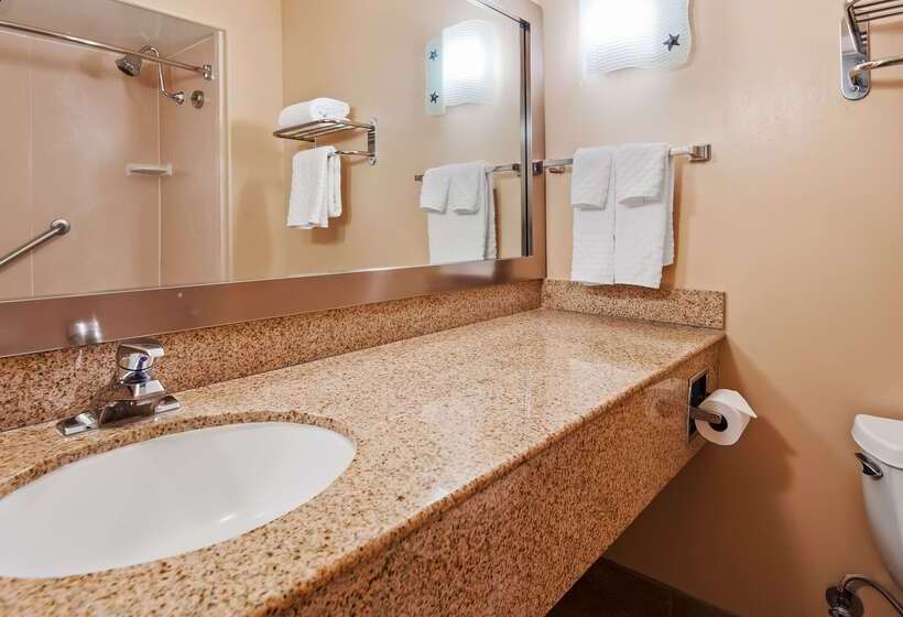 فندق Best Western Plus Capitola By The Sea Inn & Suites