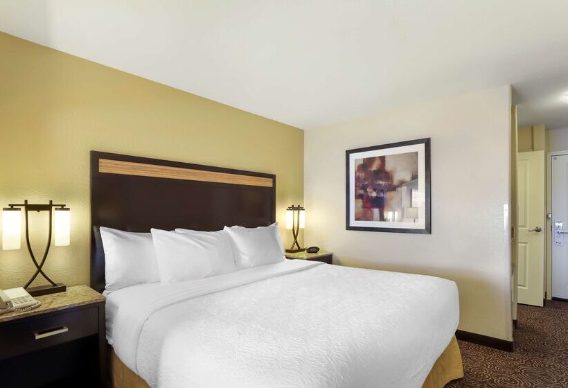 فندق Best Western Plus Castle Rock