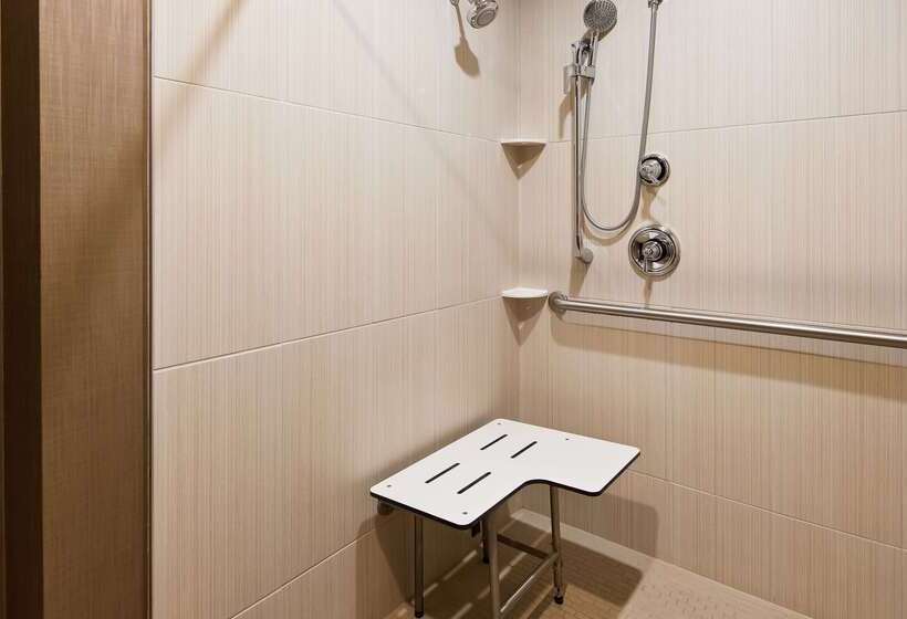 בית מלון כפרי Best Western Plus Cottontree Inn