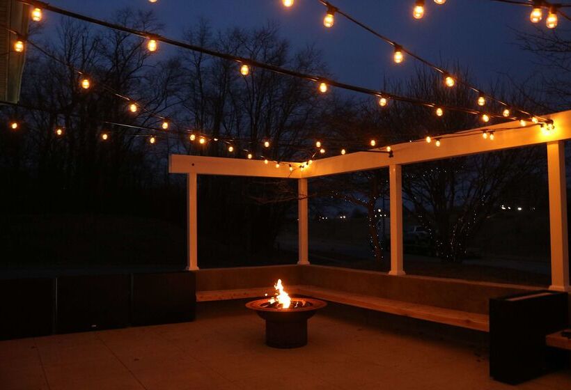 فندق Best Western Plus Des Moines West Inn & Suites