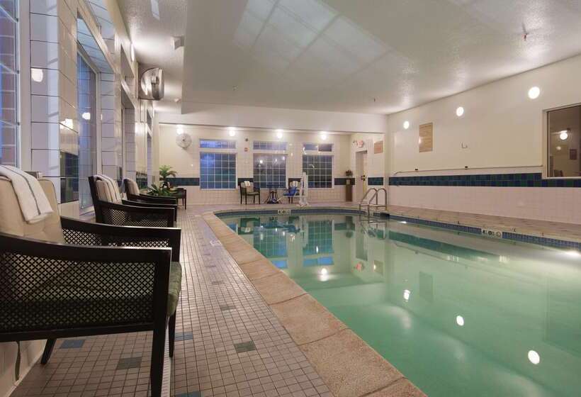 فندق Best Western Plus Des Moines West Inn & Suites