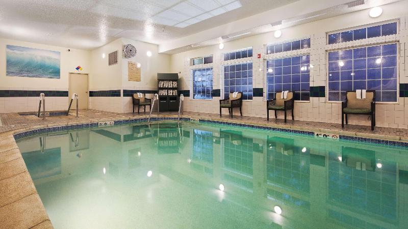 فندق Best Western Plus Des Moines West Inn & Suites