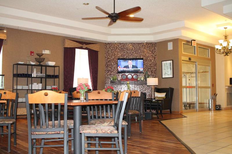 فندق Best Western Plus Des Moines West Inn & Suites