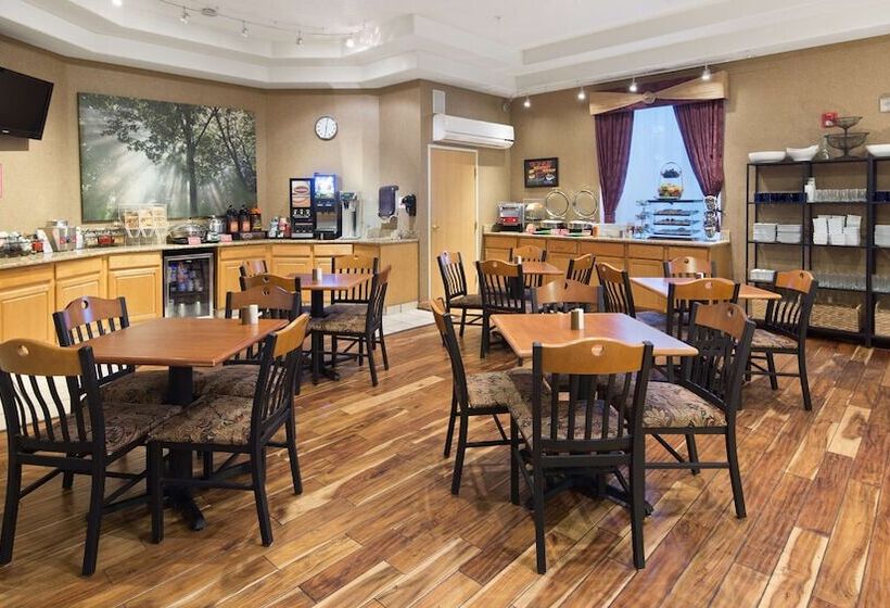 فندق Best Western Plus Des Moines West Inn & Suites