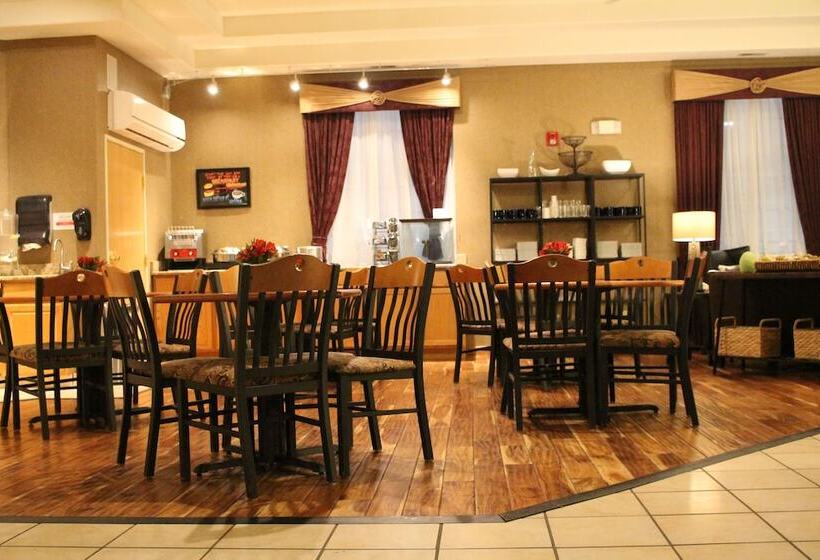 فندق Best Western Plus Des Moines West Inn & Suites