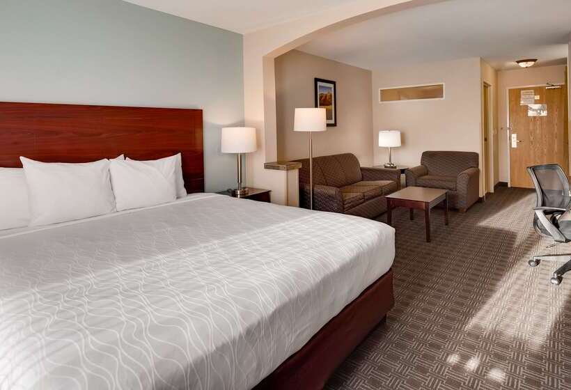 هتل Best Western Plus Gateway Inn & Suites   Aurora