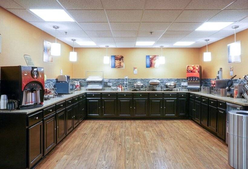 هتل Best Western Plus Georgetown Corporate Center