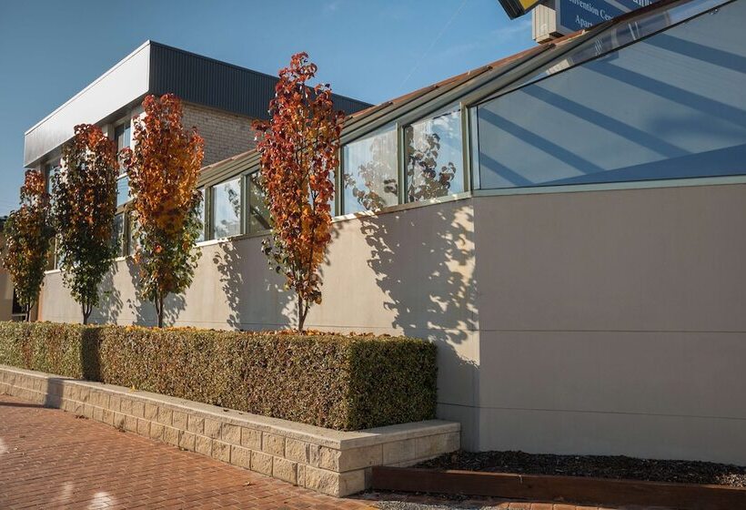 בית מלון כפרי Best Western Plus Goulburn