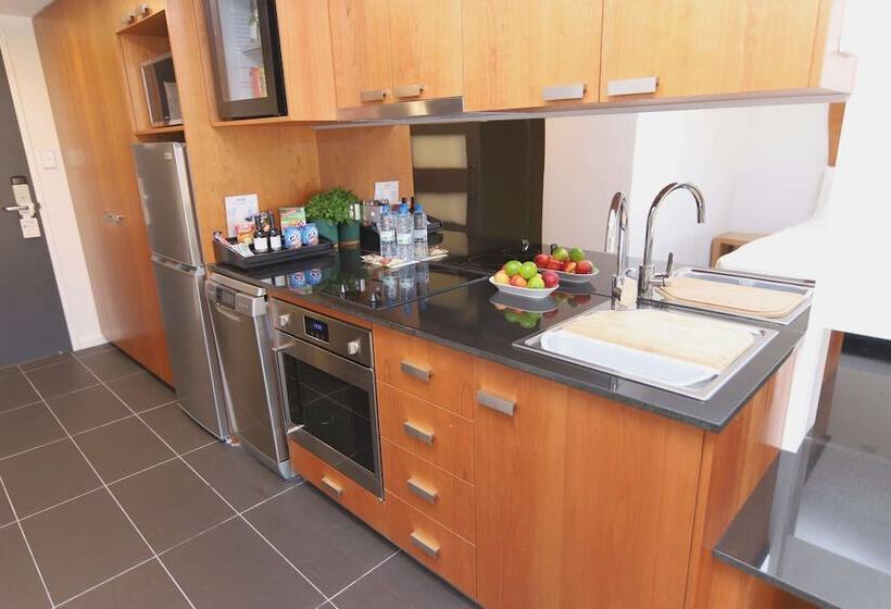 בית מלון כפרי Best Western Plus Goulburn