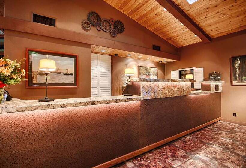 فندق Best Western Plus Humboldt Bay Inn