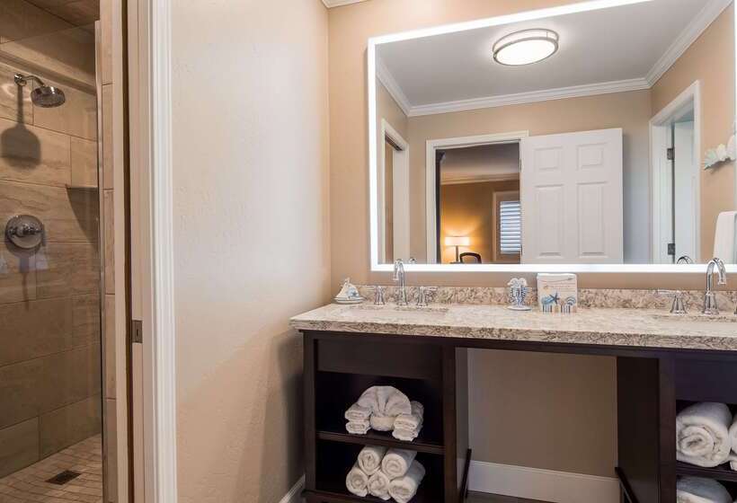 فندق Best Western Plus Humboldt Bay Inn