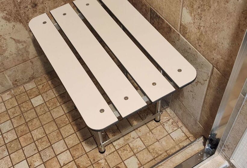 בית מלון כפרי Best Western Plus Inntowner Madison