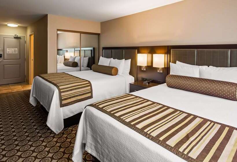 בית מלון כפרי Best Western Plus Inntowner Madison