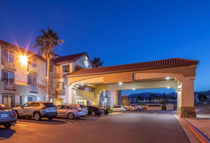 Отель Best Western Plus John Jay Inn & Suites