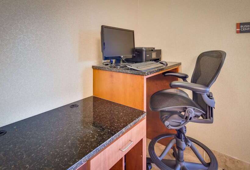 ホテル Best Western Plus Knoxville Cedar Bluff