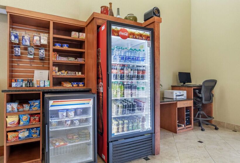 ホテル Best Western Plus Knoxville Cedar Bluff