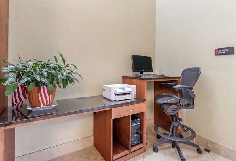 ホテル Best Western Plus Knoxville Cedar Bluff