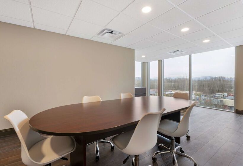 فندق Best Western Plus Mission City Lodge