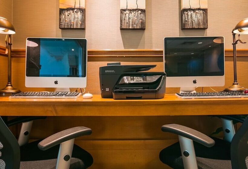 בית מלון כפרי Best Western Plus Mission City Lodge