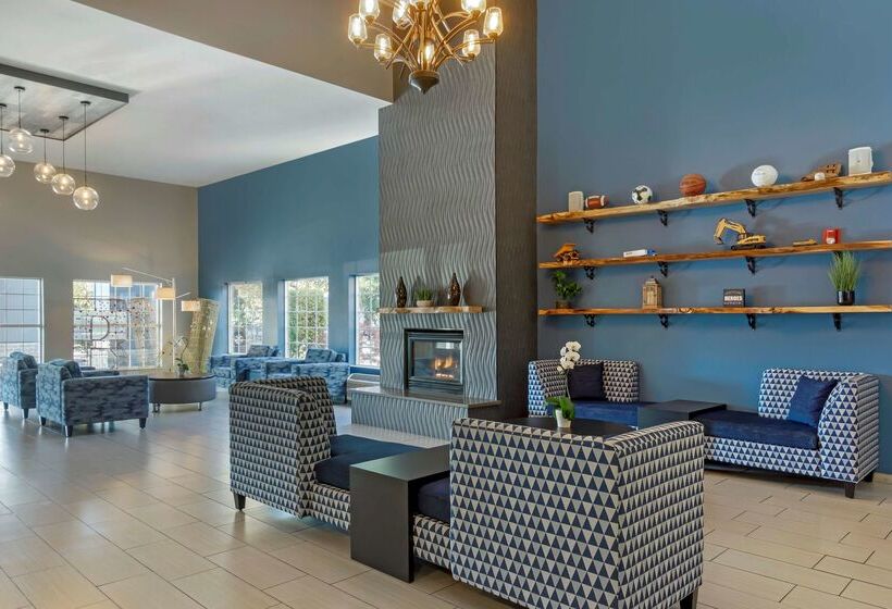 فندق Best Western Plus Mountain View Auburn Inn