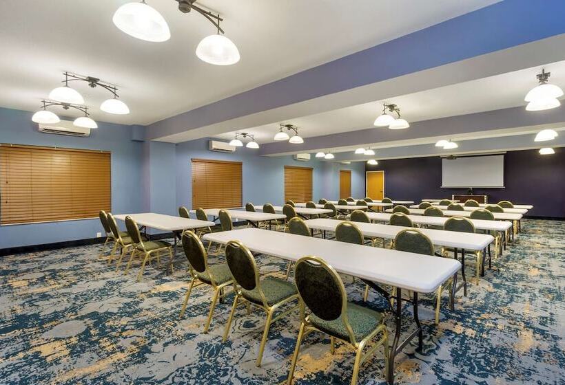 فندق Best Western Plus Mountain View Auburn Inn