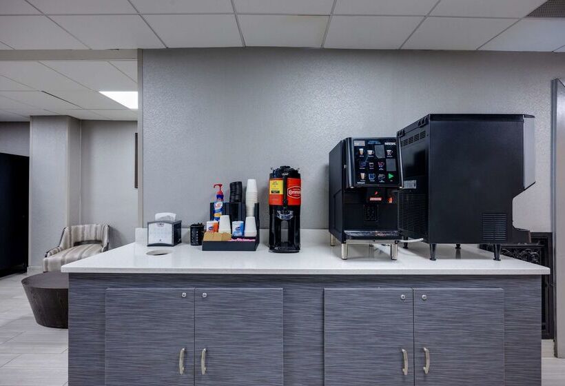 هتل Best Western Downtown Plus Music Row