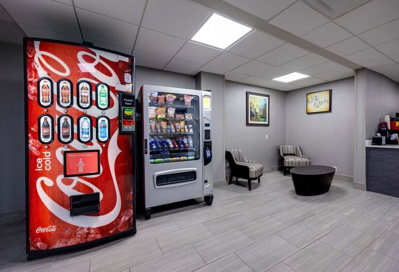 هتل Best Western Downtown Plus Music Row