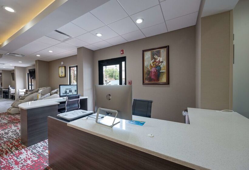 هتل Best Western Downtown Plus Music Row